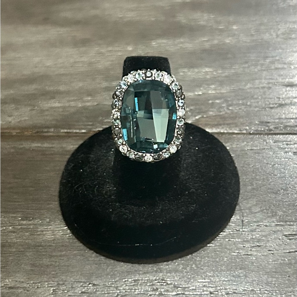 Elegant Silver and Blue Gemstone Ring Size 6